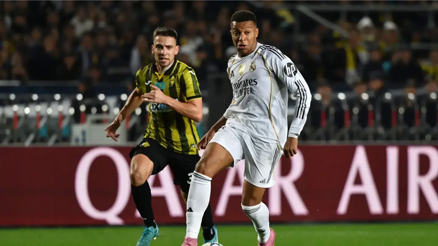 Kylian Mbappe c&acirc;n bằng kỷ lục của huyền thoại Filippo Inzaghi