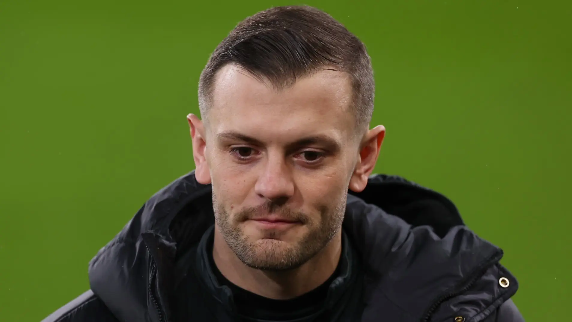 Jack Wilshere dẫn dắt đội b&oacute;ng cũ