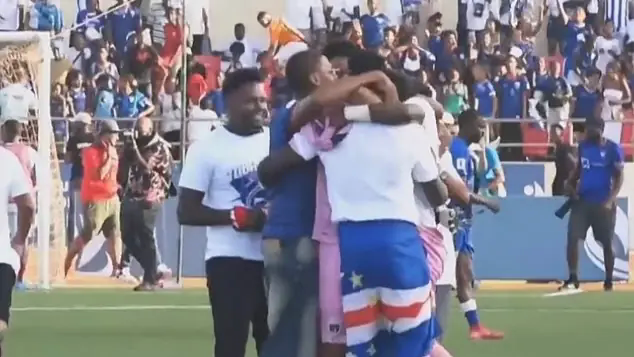 Cape Verde lần đầu gi&agrave;nh v&eacute; dự FIFA World Cup 2026
