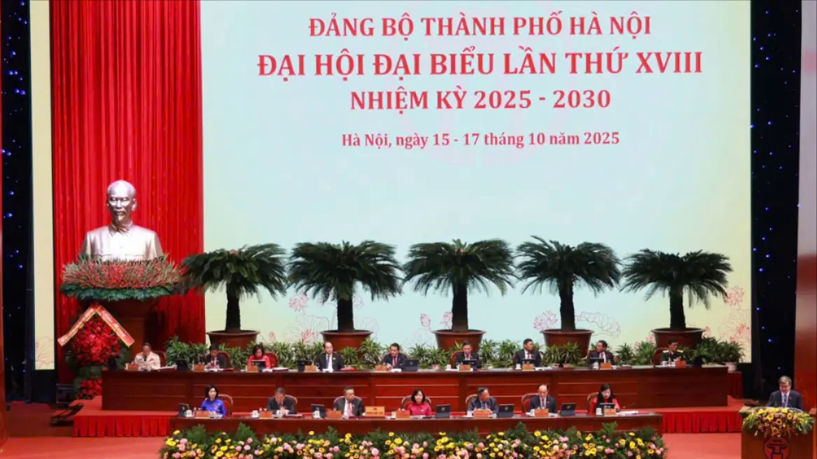 X&acirc;y dựng Đảng bộ H&agrave; Nội ti&ecirc;n phong, gương mẫu