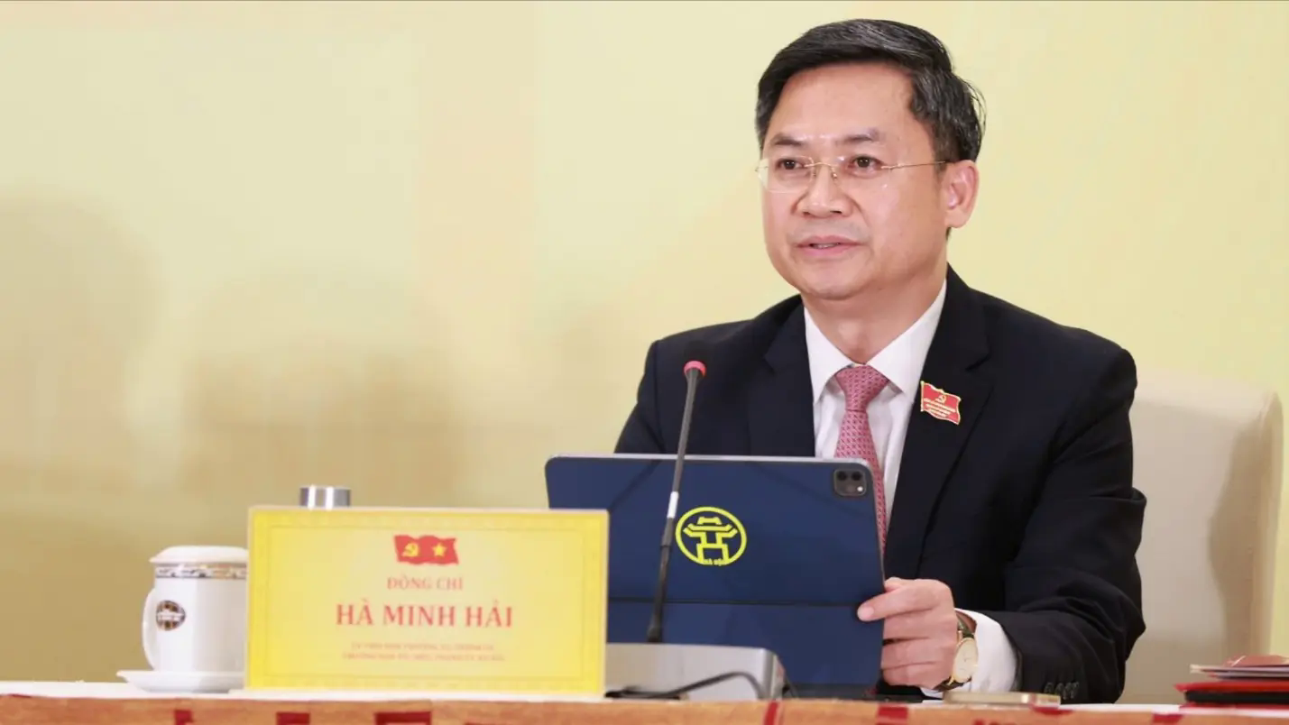 Đột ph&aacute; trong đ&aacute;nh gi&aacute;, sử dụng c&aacute;n bộ