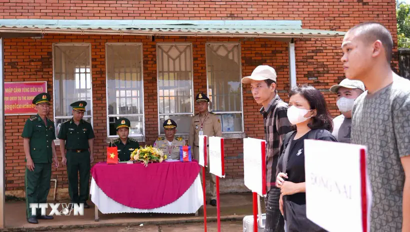 Đ&agrave;i PTTH H&agrave; Nội