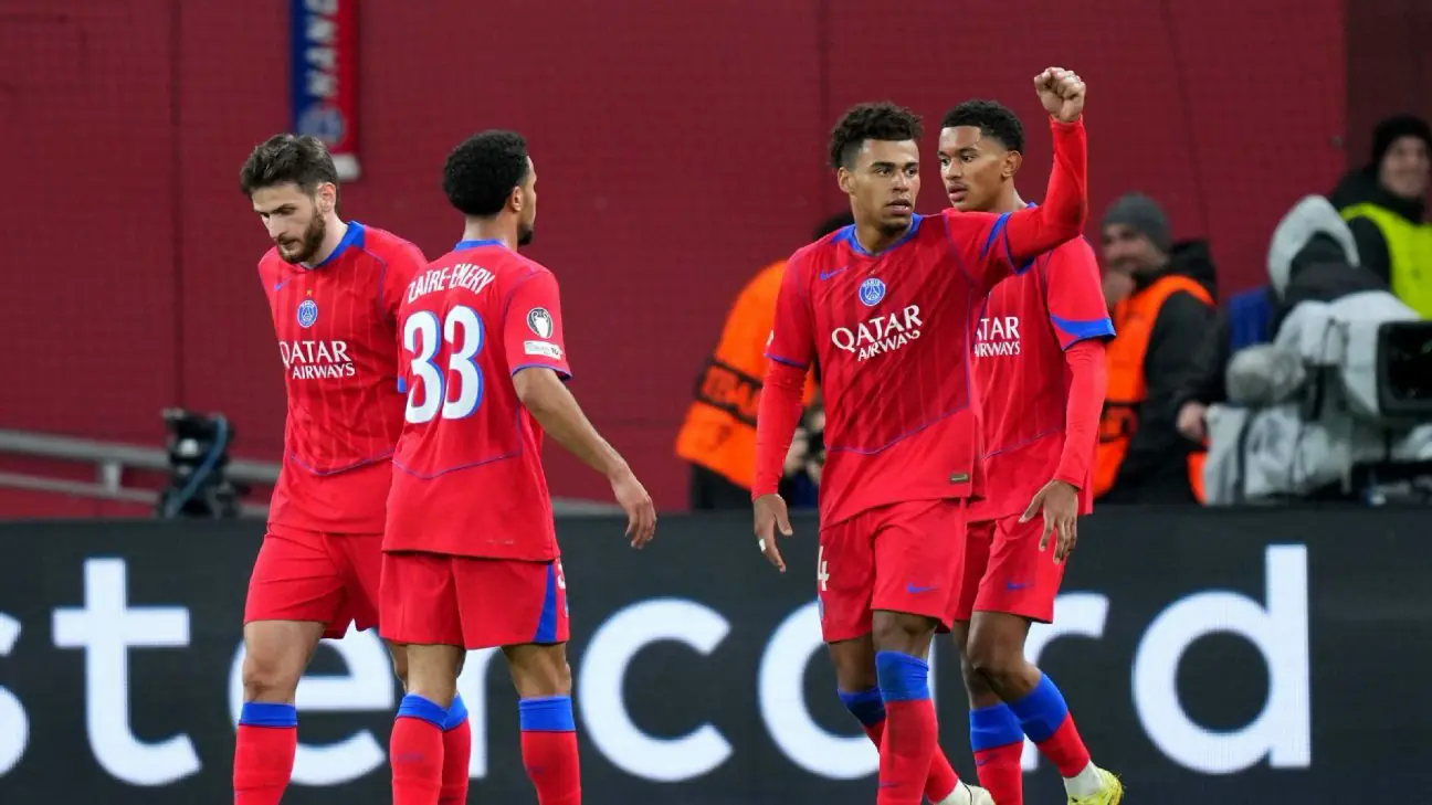 Paris Saint Germain v&agrave; bộ mặt đ&aacute;ng sợ của nh&agrave; Vua