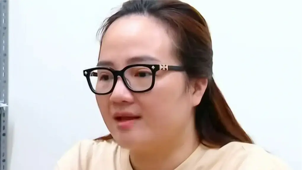 Bắt tạm giam Ho&agrave;ng Hường