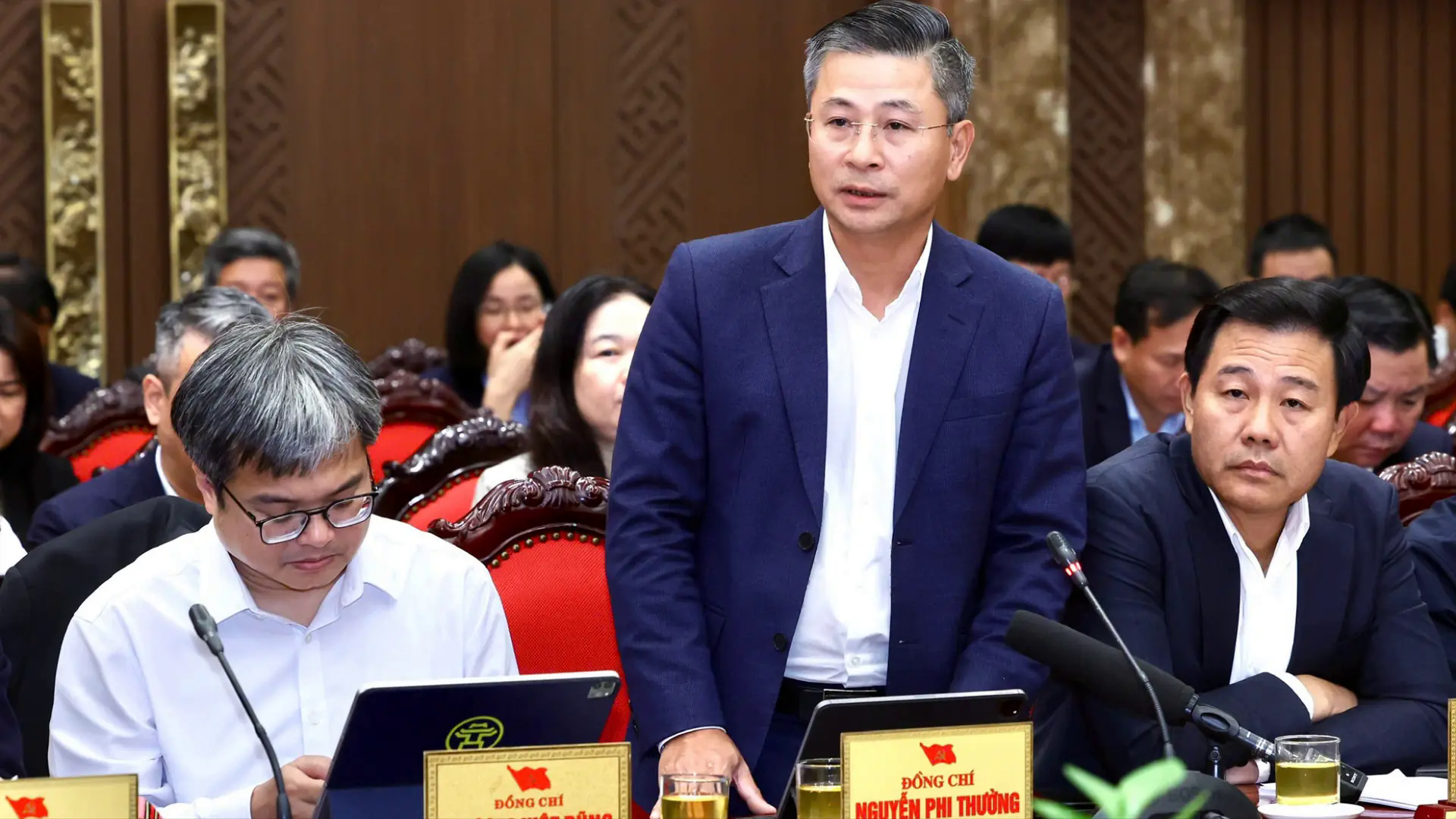 Cấp n&agrave;o gần d&acirc;n hơn th&igrave; ph&acirc;n cấp nhiều hơn