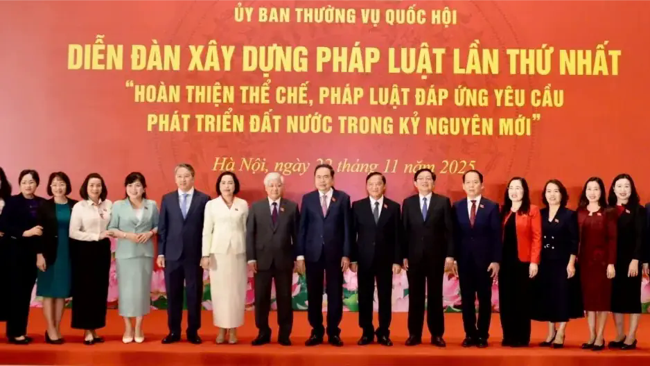 Đưa thể chế, ph&aacute;p luật trở th&agrave;nh lợi thế cạnh tranh của đất nước