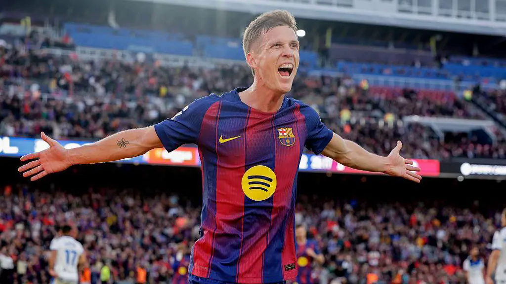 Barcelona chiếm ng&ocirc;i đầu La Liga của Real Madrid