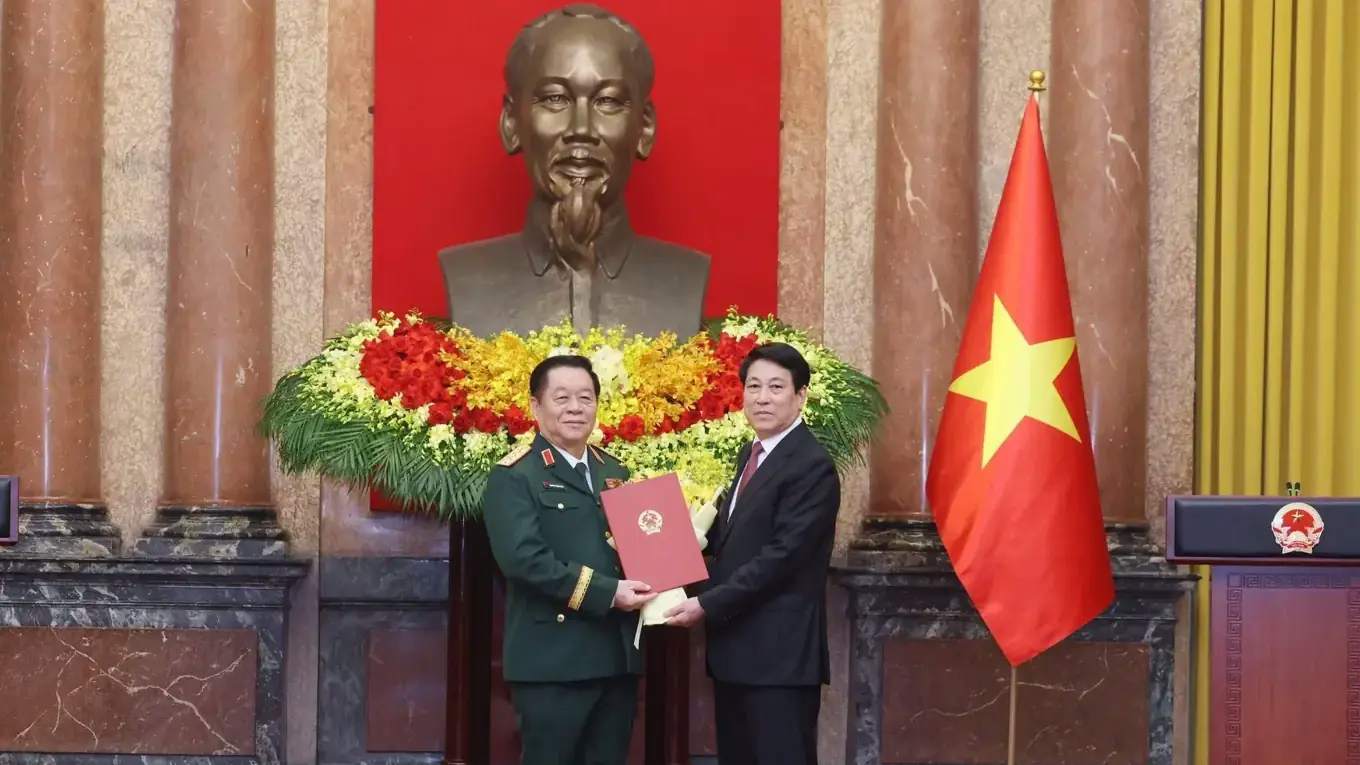 Chủ nhiệm Tổng Cục Ch&iacute;nh trị Nguyễn Trọng Nghĩa được phong qu&acirc;n h&agrave;m Đại tướng