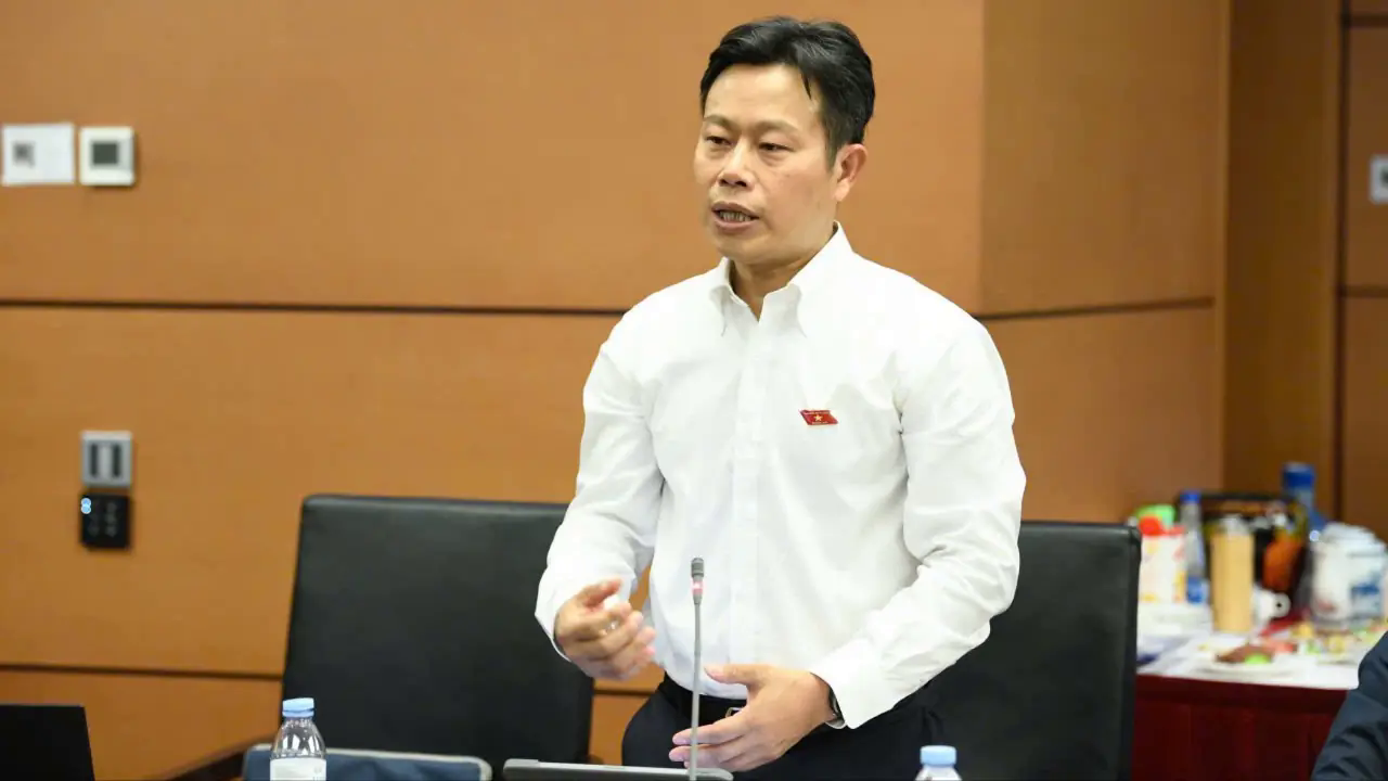 Ho&agrave;n thiện khung ph&aacute;p l&yacute; cho chuyển đổi số quốc gia