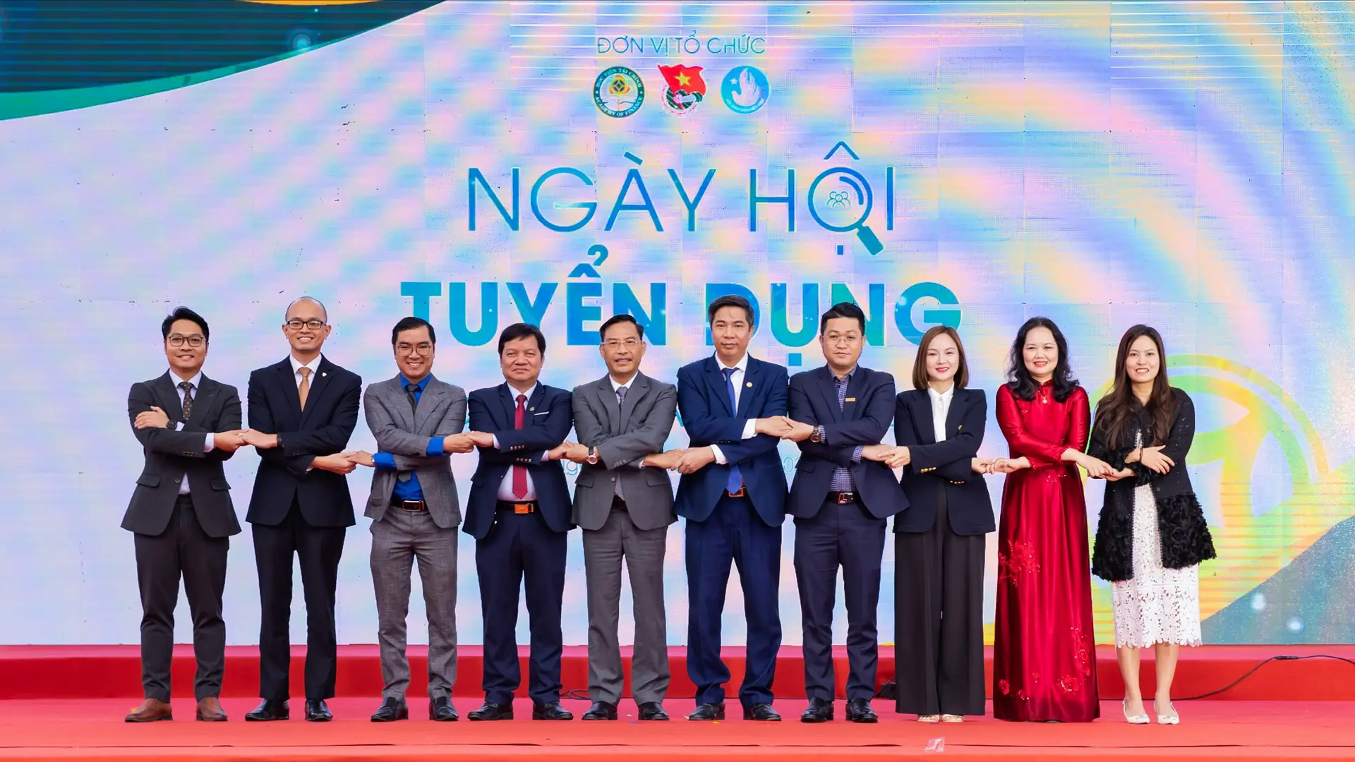 Agribank đồng h&agrave;nh c&ugrave;ng Ng&agrave;y hội tuyển dụng Học viện T&agrave;i ch&iacute;nh