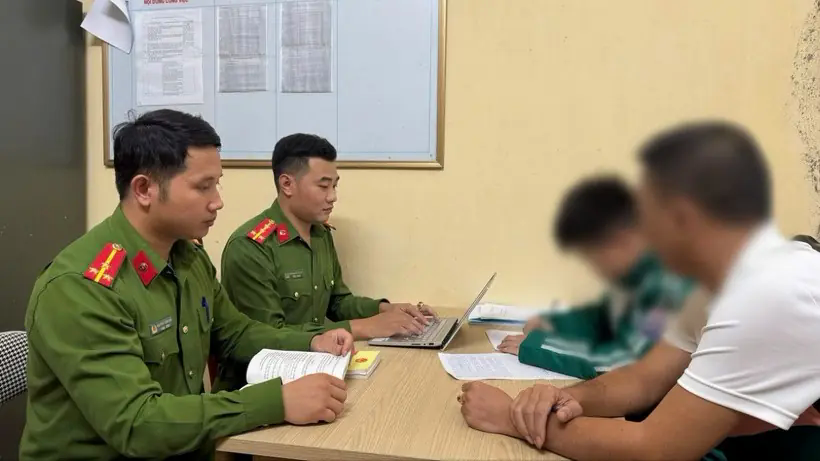 Nguy&ecirc;n nh&acirc;n nam sinh lớp 8 đ&acirc;m bạn rồi hất xuống hồ ở L&agrave;o Cai