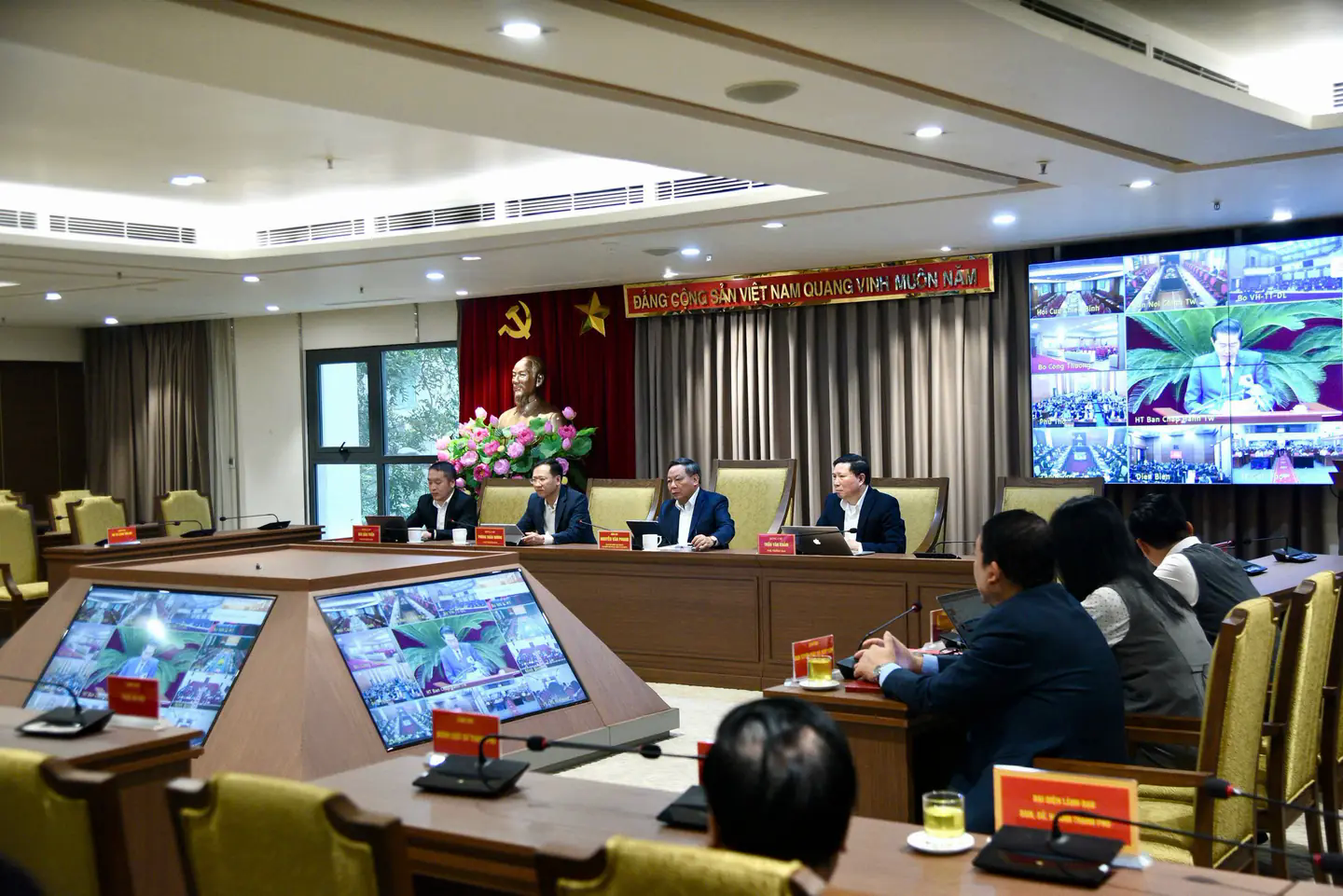 Đ&agrave;i PTTH H&agrave; Nội