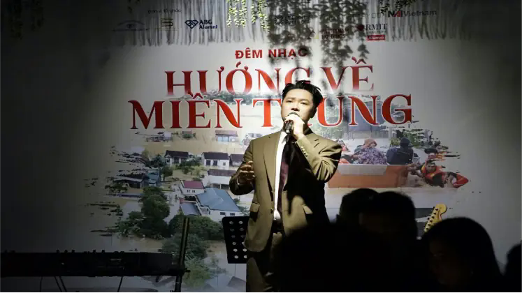 Đ&ecirc;m nhạc của những tấm l&ograve;ng: Khi người S&agrave;i G&ograve;n 'thương' về miền Trung