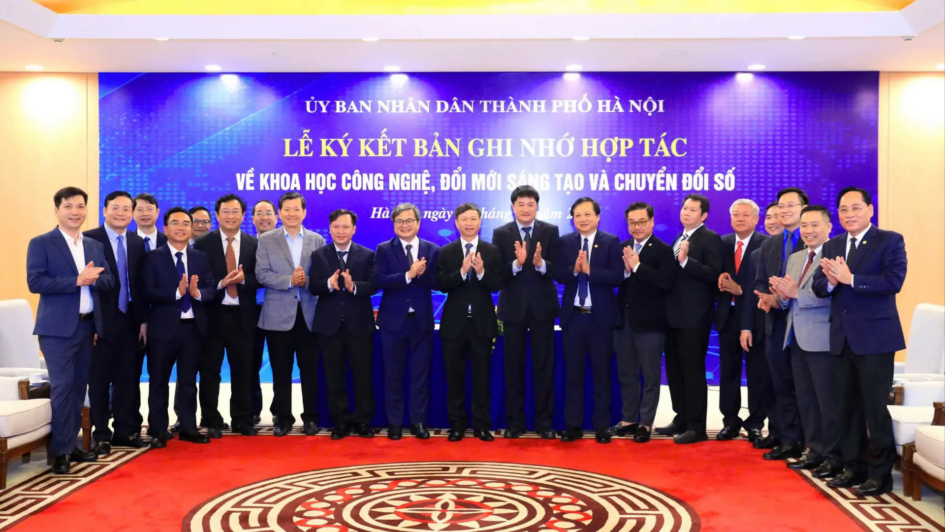X&acirc;y dựng Trung t&acirc;m Đổi mới s&aacute;ng tạo H&agrave; Nội
