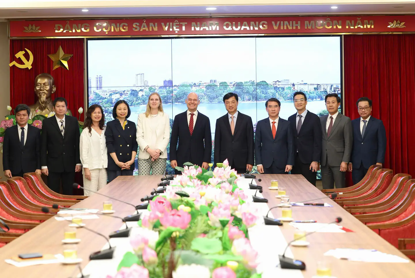Đ&agrave;i PTTH H&agrave; Nội