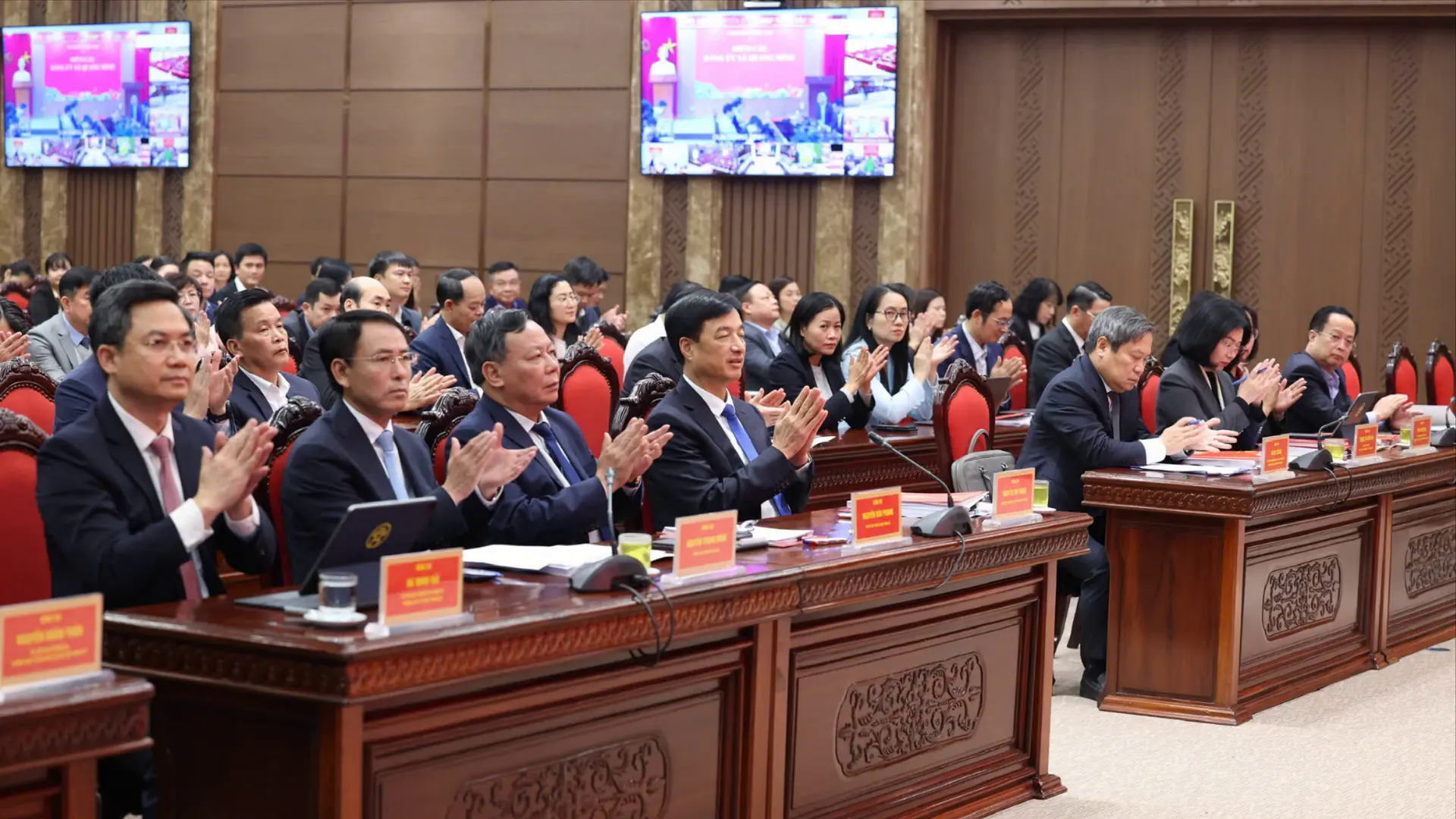 H&agrave; Nội ti&ecirc;n phong đổi mới, mạnh mẽ vươn m&igrave;nh trong kỷ nguy&ecirc;n mới