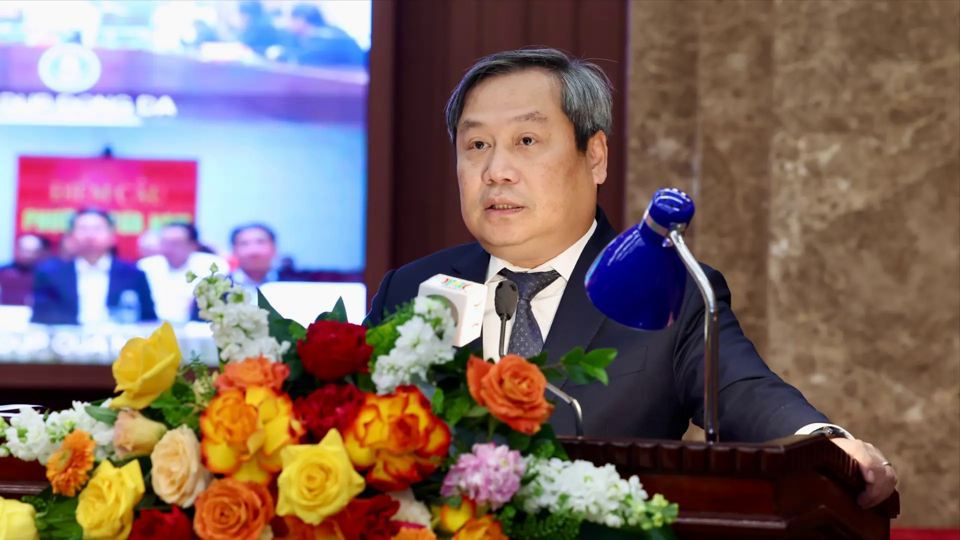 Ch&iacute;nh quyền th&agrave;nh phố đang khẩn trương l&agrave;m thật, l&agrave;m nhanh trong mọi c&ocirc;ng việc
