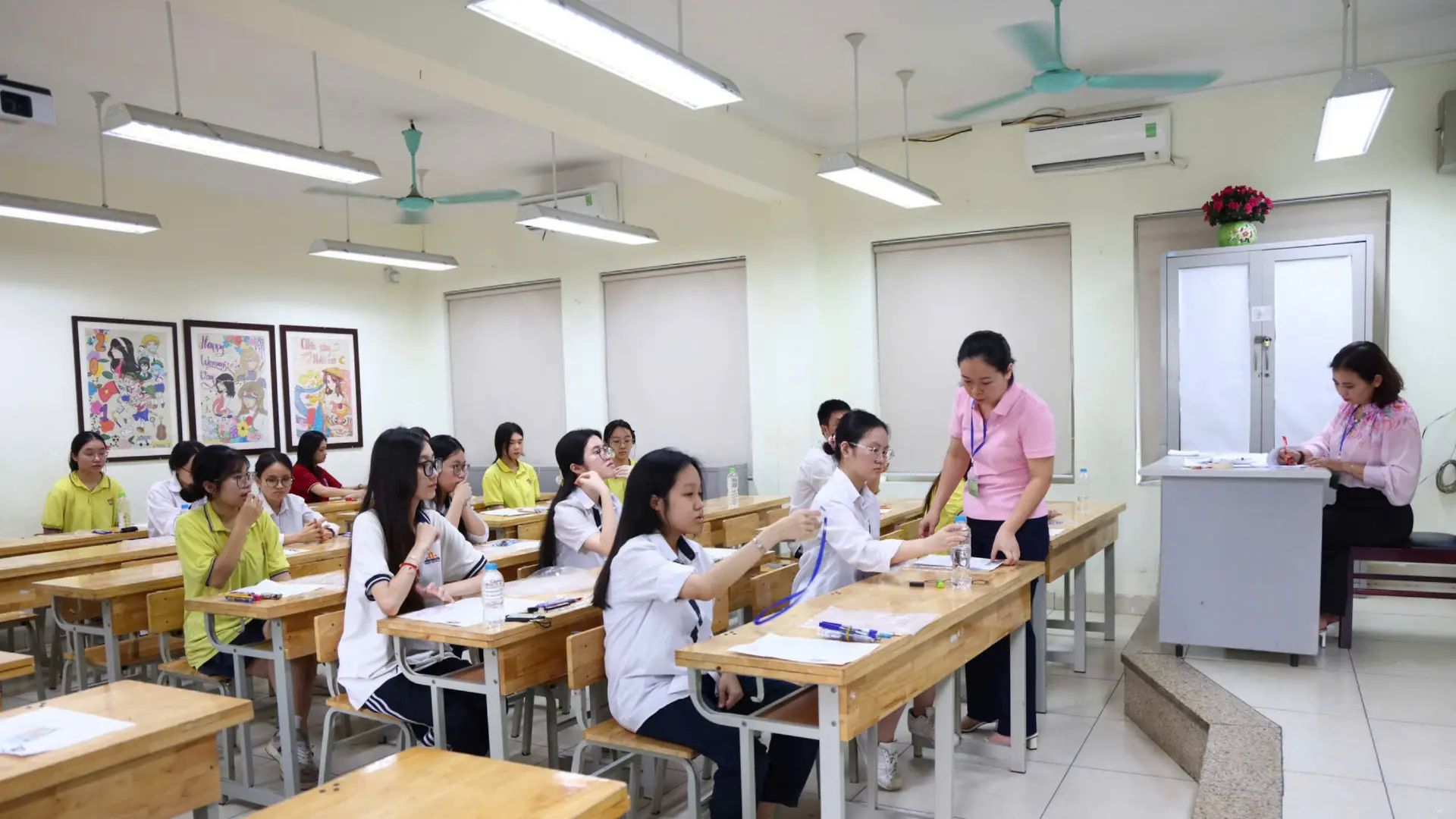 H&agrave; Nội thu hồi bằng tốt nghiệp THPT của một th&iacute; sinh