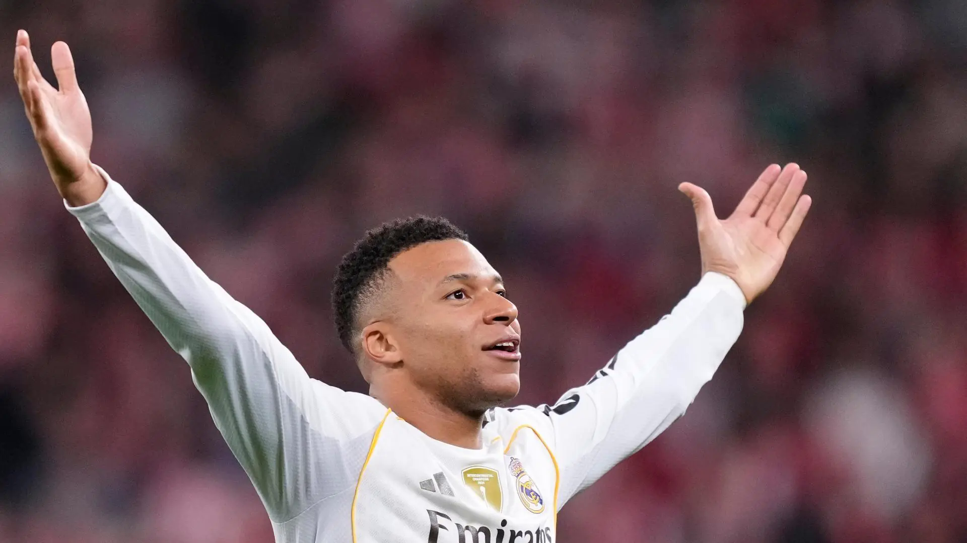 Kylian Mbappe tỏa s&aacute;ng rực rỡ gi&uacute;p Real cắt mạch kh&ocirc;ng thắng