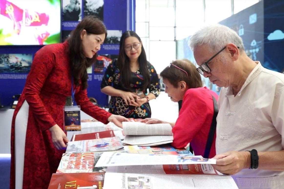 Đ&agrave;i PTTH H&agrave; Nội