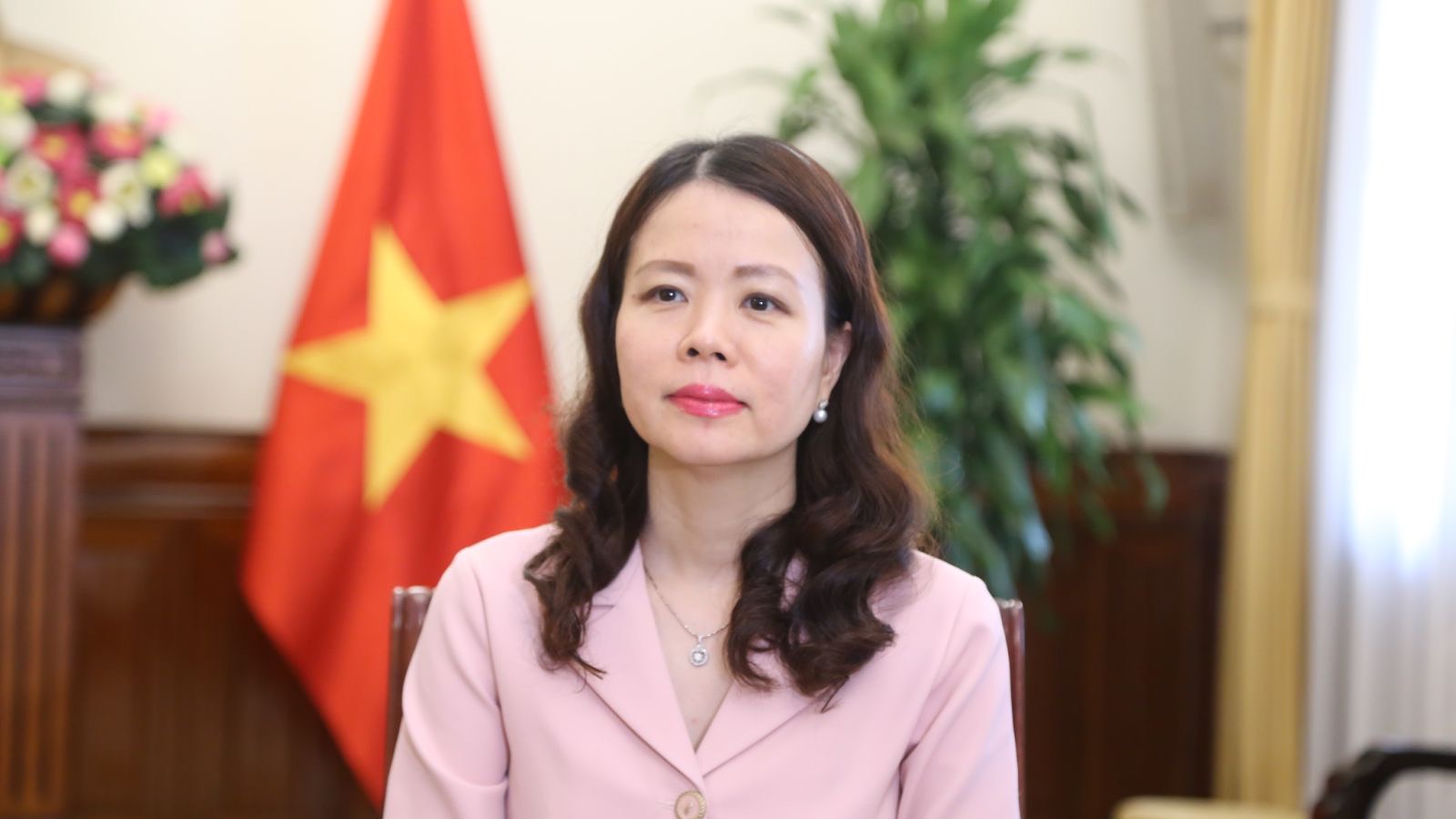 Khẳng định h&igrave;nh ảnh Việt Nam đổi mới v&agrave; kiến tạo