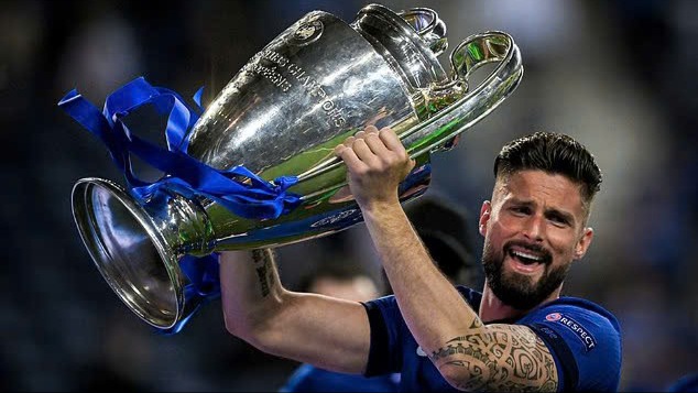 Olivier Giroud trở lại ch&acirc;u &Acirc;u thi đấu