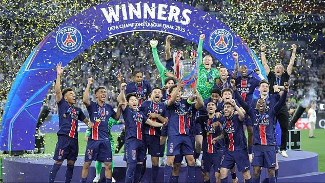 Si&ecirc;u m&aacute;y t&iacute;nh dự đo&aacute;n PSG v&ocirc; địch FIFA Club World Cup