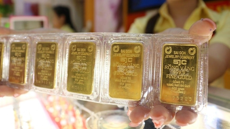 Gi&aacute; v&agrave;ng SJC tăng th&ecirc;m 200.000 đồng mỗi lượng
