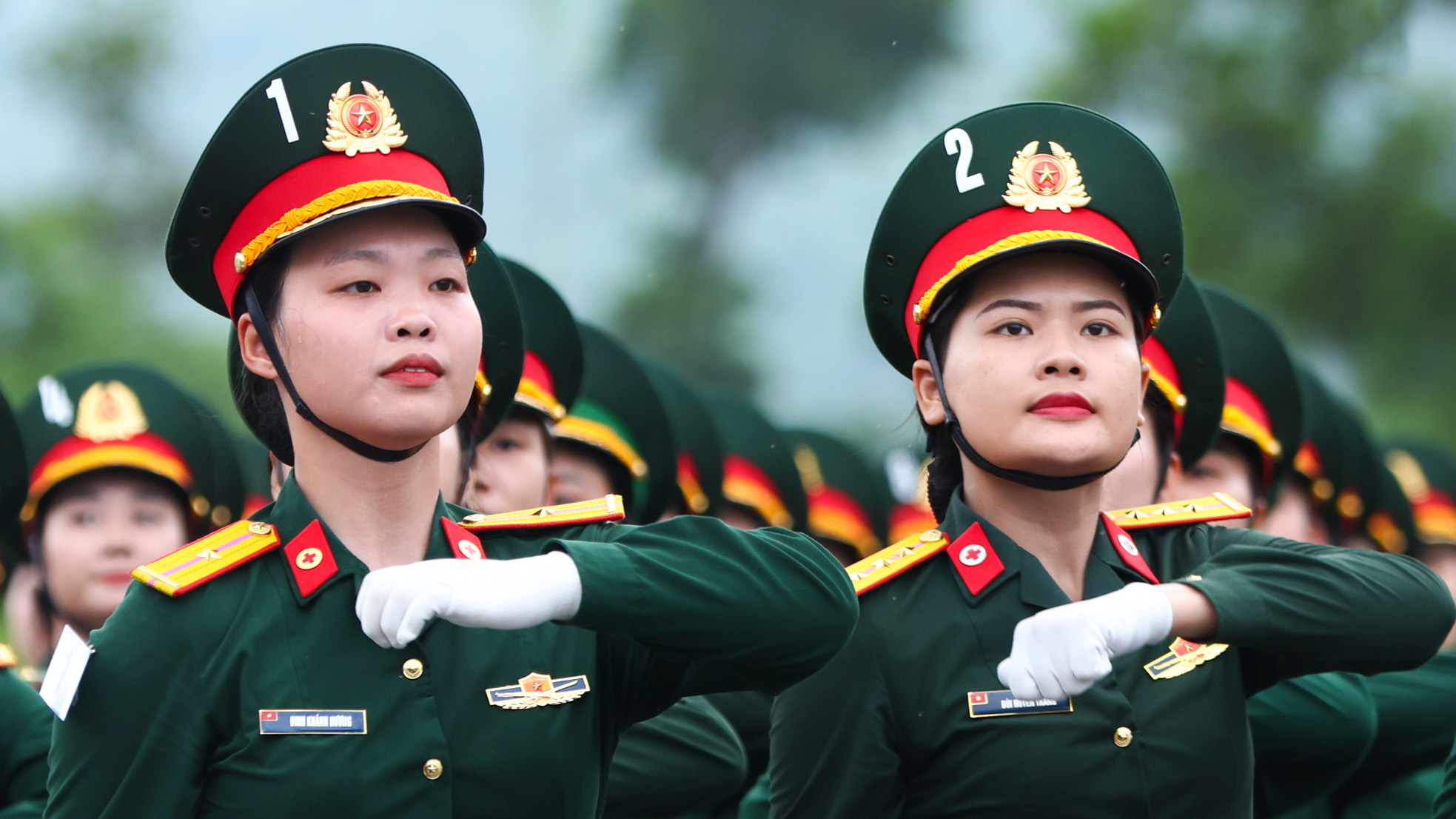 H&agrave;ng ngh&igrave;n chiến sĩ 'vượt nắng', r&egrave;n ch&iacute; cho nhiệm vụ A80
