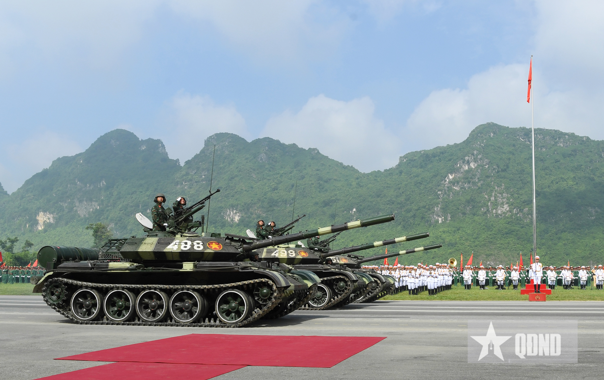 Đ&agrave;i PTTH H&agrave; Nội
