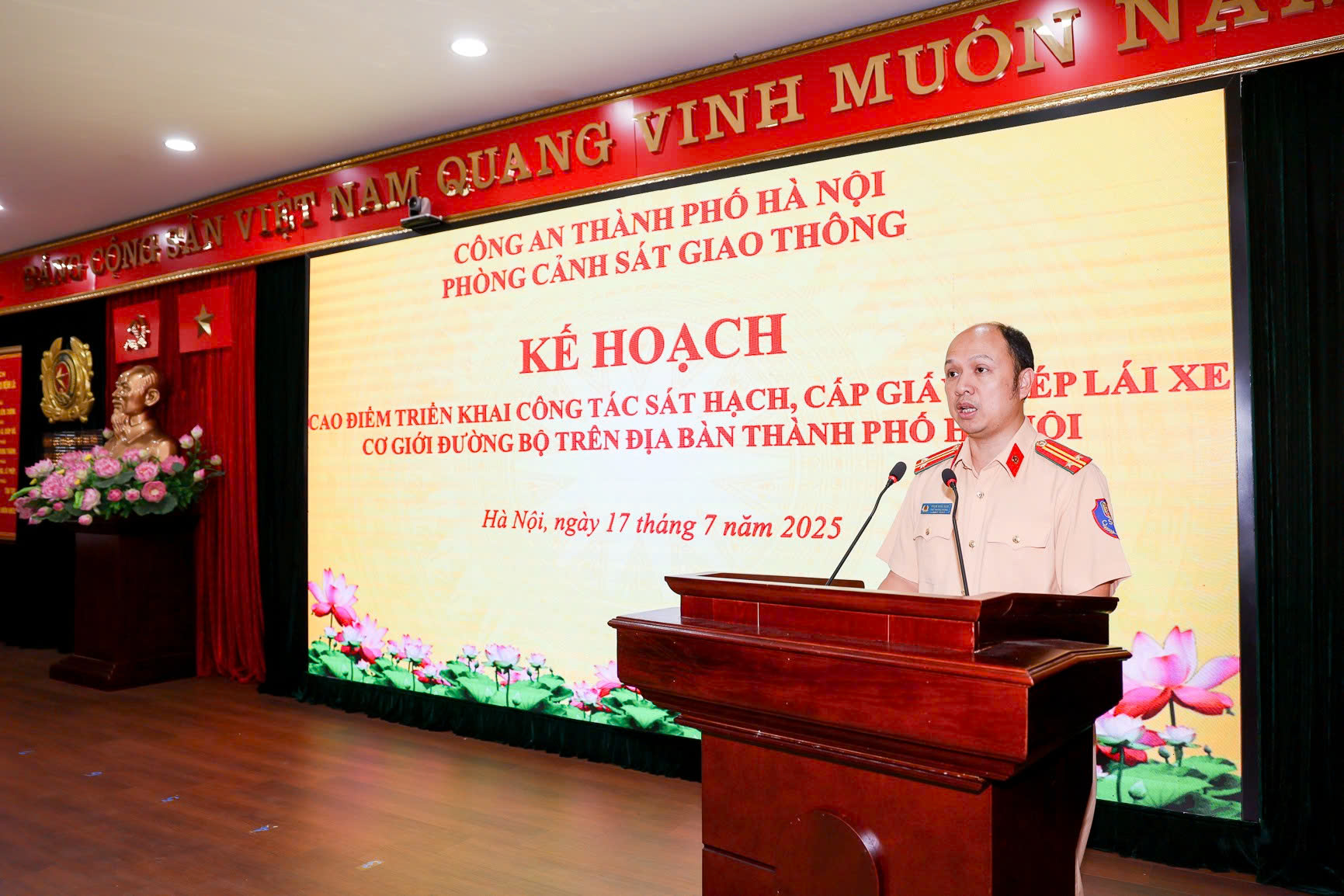 Đ&agrave;i PTTH H&agrave; Nội
