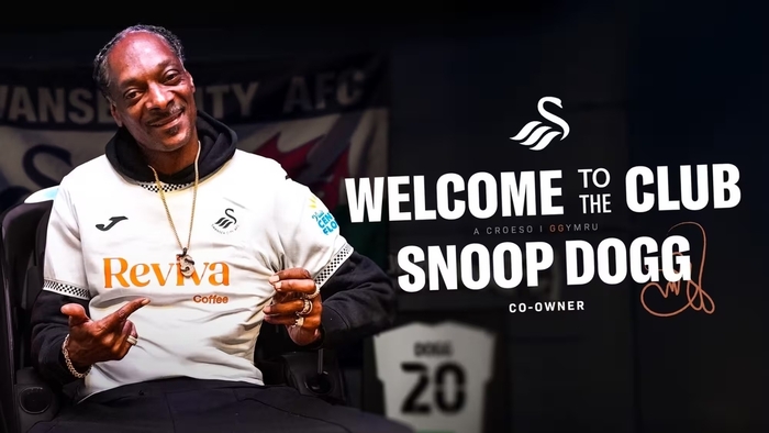 Rapper Snoop Dogg trở th&agrave;nh đồng chủ sở hữu Swansea City