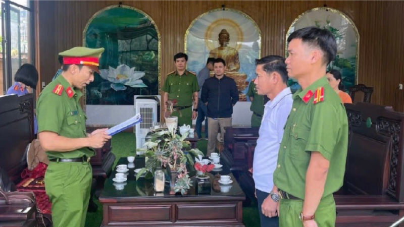Bắt cựu Giám đ&ocirc;́c C&ocirc;ng ty cà ph&ecirc; Ia Ch&acirc;m
