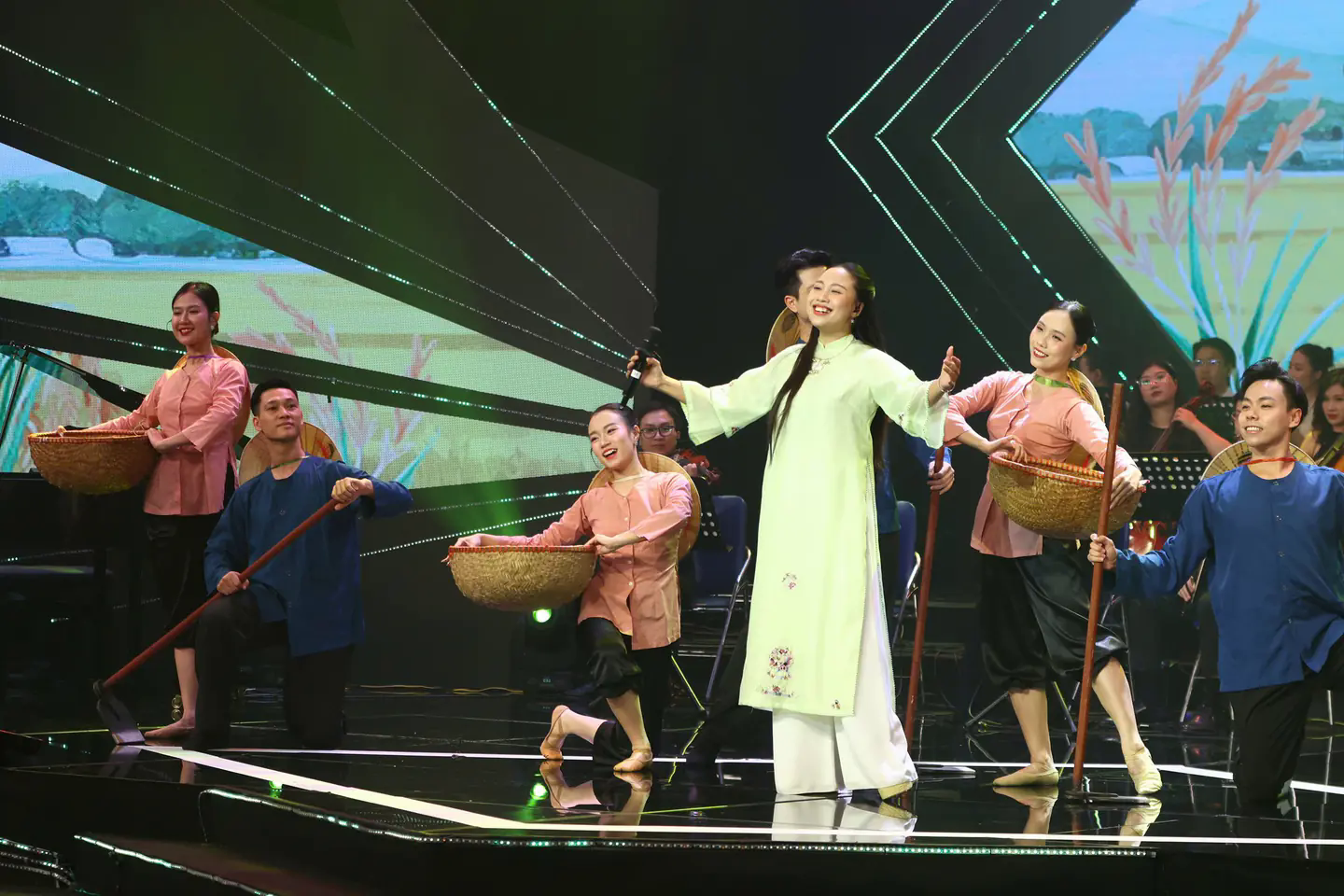 Đ&agrave;i PTTH H&agrave; Nội
