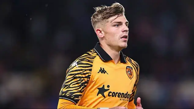 Cựu sao Manchester United lần đầu ti&ecirc;n ra s&acirc;n sau 578 ng&agrave;y