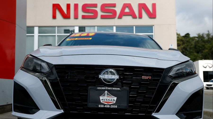 Nissan thu hồi hơn 480.000 xe v&igrave; nguy cơ hỏng động cơ