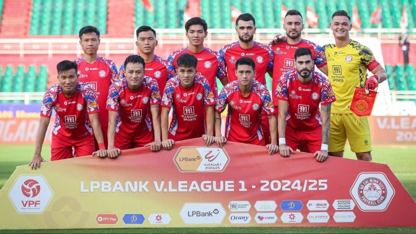 CLB TP.HCM đổi t&ecirc;n trước m&ugrave;a giải mới