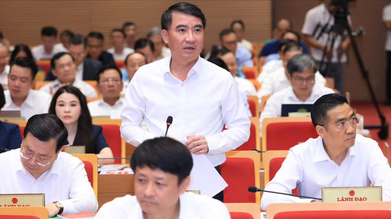 13.000m&sup2; tầng 1 nh&agrave; t&aacute;i định cư v&igrave; sao bỏ kh&ocirc;ng?
