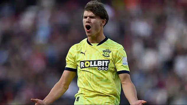 Southampton từ chối b&aacute;n Tyler Dibling cho Everton