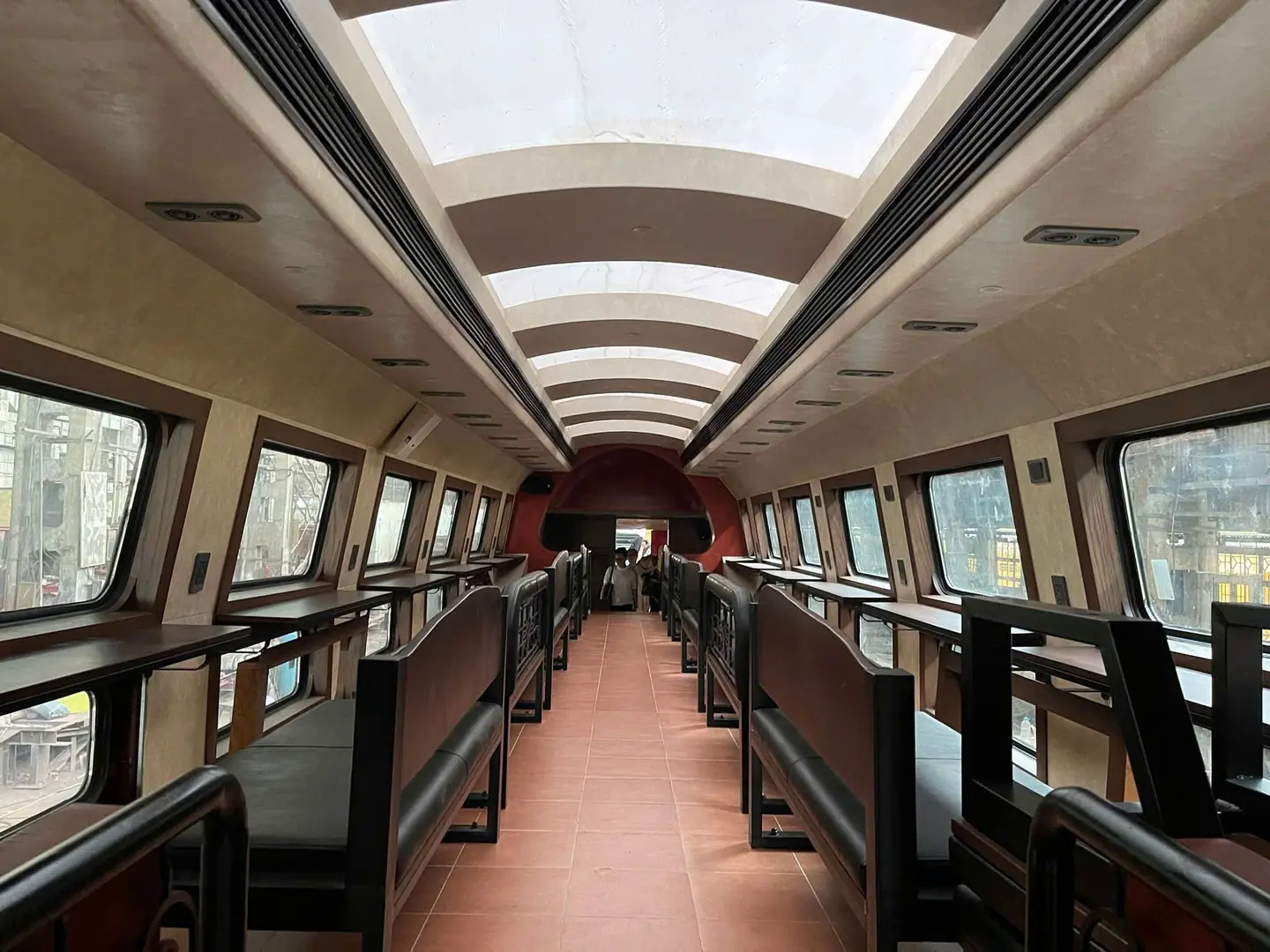 The Hanoi Train