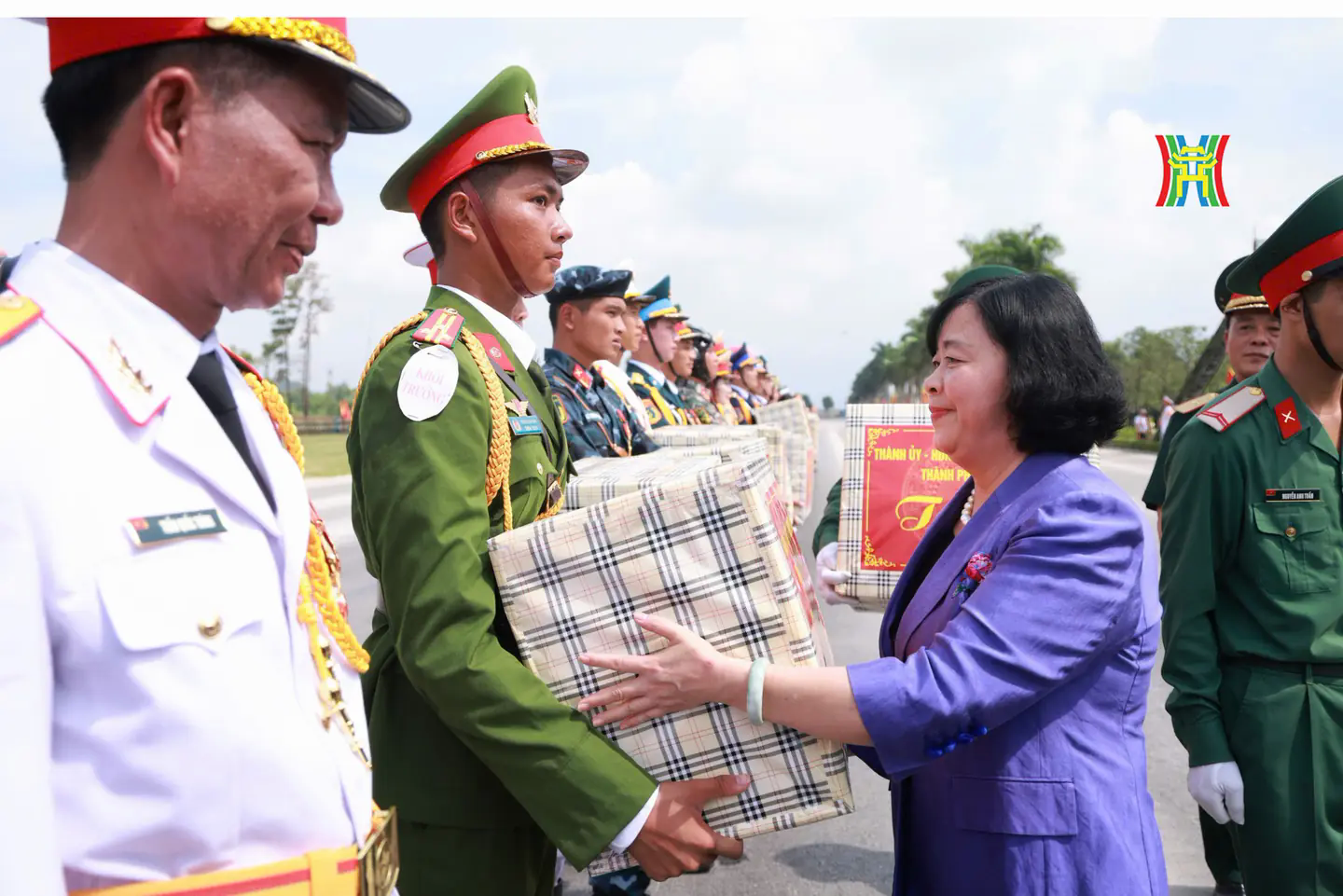 Đ&agrave;i PTTH H&agrave; Nội