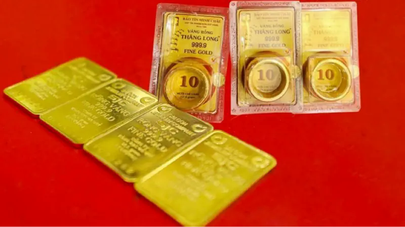 Gi&aacute; v&agrave;ng 15/8 lập v&ugrave;ng đỉnh mới