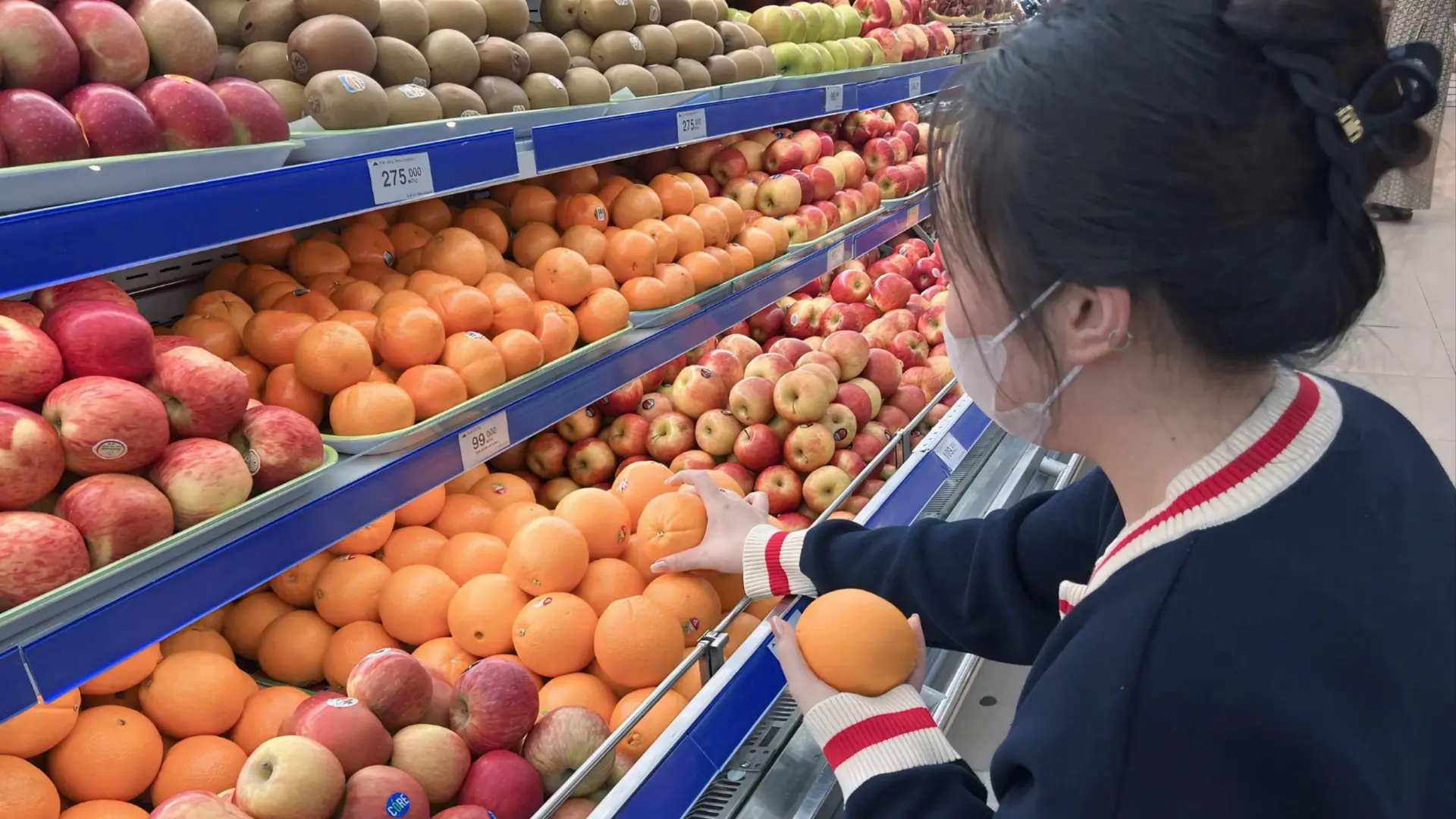 Saigon Co.op mang cam &Uacute;c tươi đến b&agrave;n ăn Việt