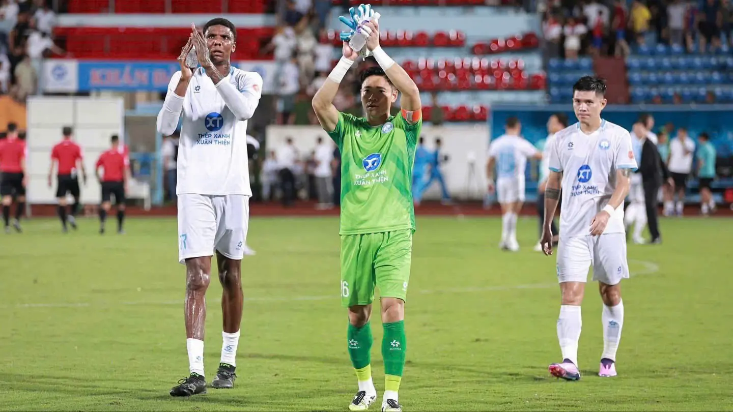 Th&eacute;p Xanh Nam Định khởi đầu thuận lợi ở V.League 2025/2026