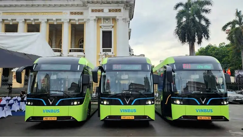 Lộ tr&igrave;nh tuyến bu&yacute;t E11 miễn ph&iacute; kết nối Lăng B&aacute;c-Hồ Gươm