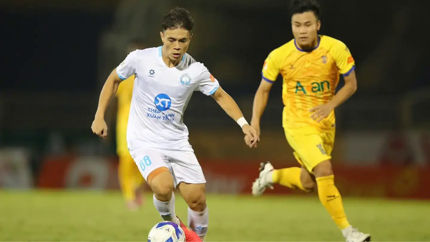 Th&eacute;p Xanh Nam Định thua trận đầu ti&ecirc;n tại V-League 2025/2026