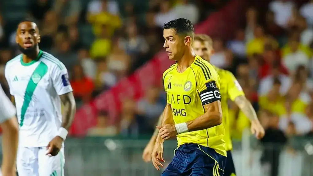 Lập kỷ lục c&aacute; nh&acirc;n, Ronaldo vẫn mất chức v&ocirc; địch Si&ecirc;u c&uacute;p