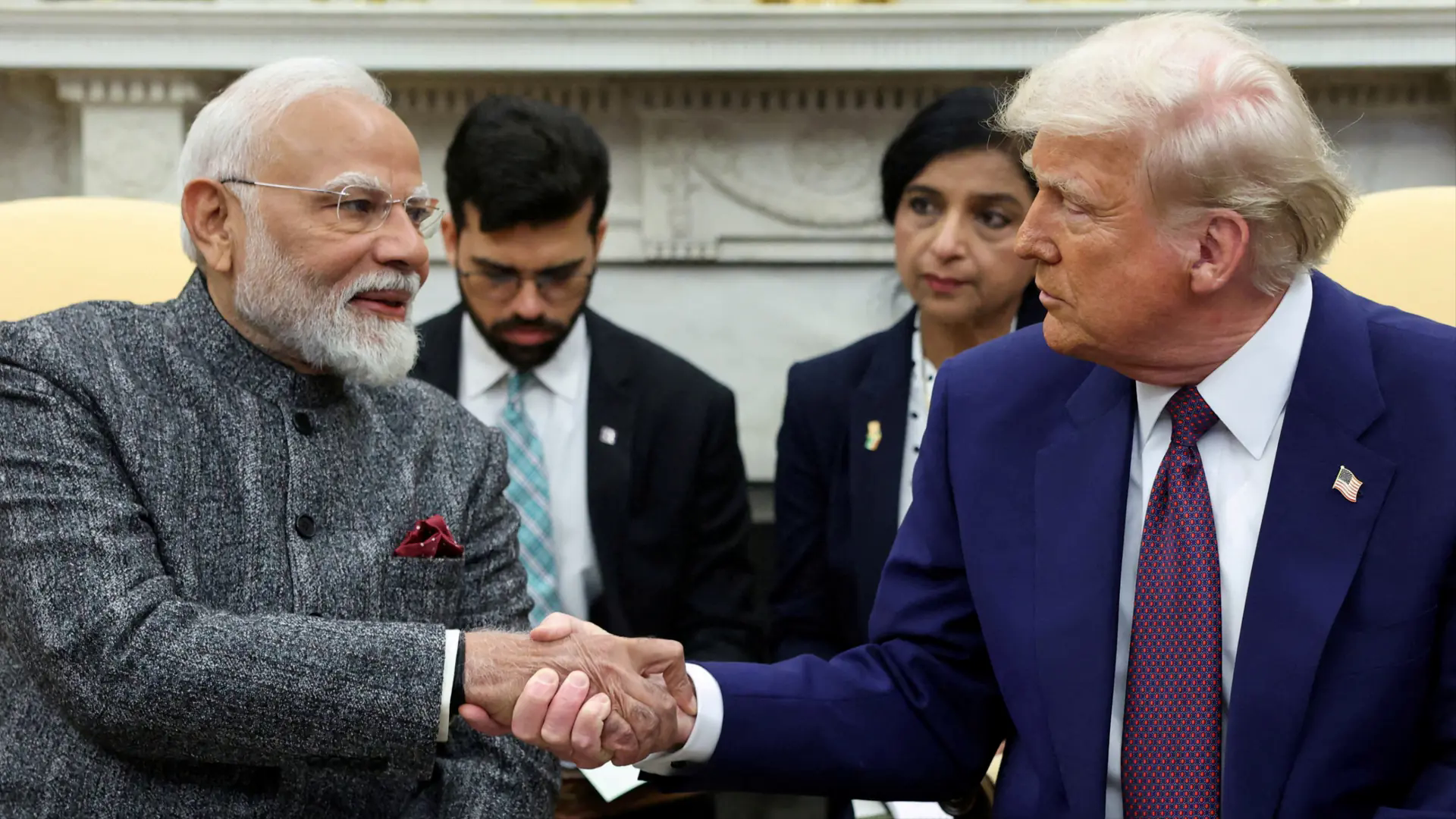 &Ocirc;ng Trump lại dọa siết thuế Ấn Độ v&igrave; dầu Nga