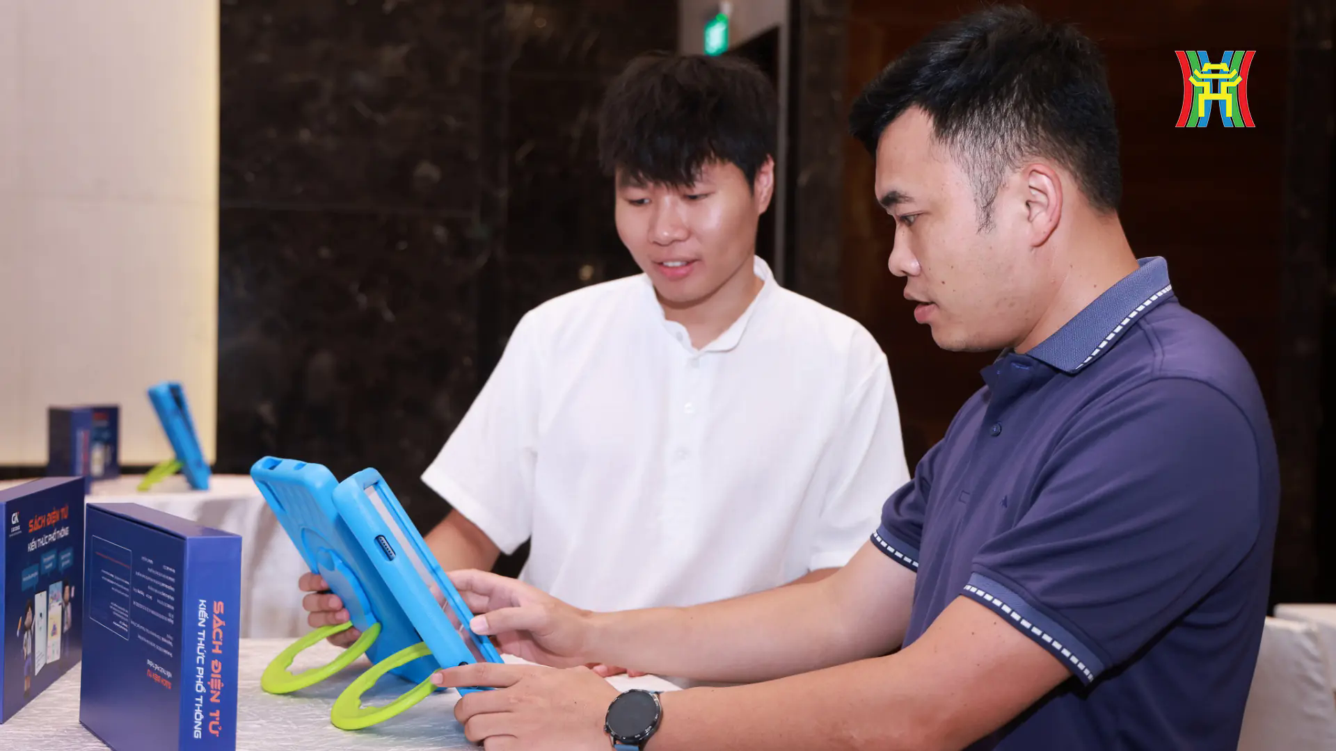 Đ&agrave;i PTTH H&agrave; Nội