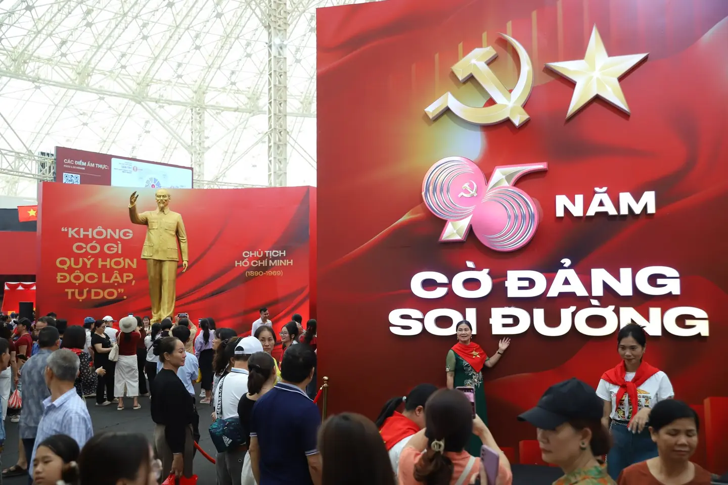 Đ&agrave;i PTTH H&agrave; Nội